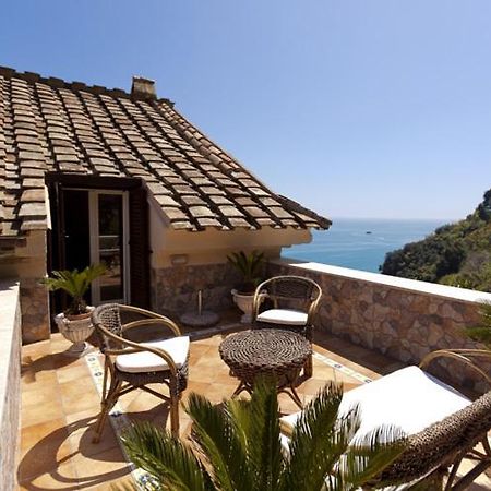 Bed and Breakfast La Lanterna Cetara Exterior foto