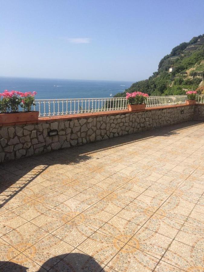 Bed and Breakfast La Lanterna Cetara Exterior foto